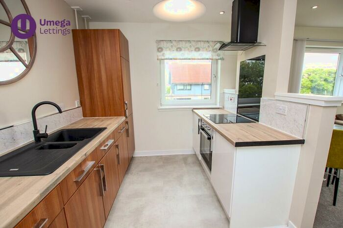 2 Bedroom Flat To Rent In Milton Road East, Joppa, Edinburgh, EH15