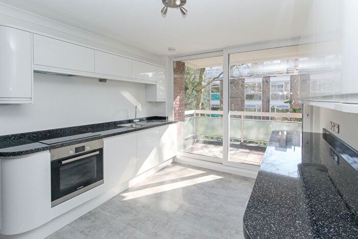 2 Bedroom Flat For Sale In Stonegrove, Leamington House, HA8