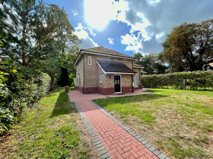4 Bedroom Detached House To Rent In Gentle Rise, Lakenheath, Brandon, IP27