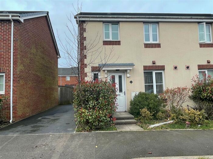 3 Bedroom House To Rent In Marcroft Road, Port Tennant, Swansea, SA1