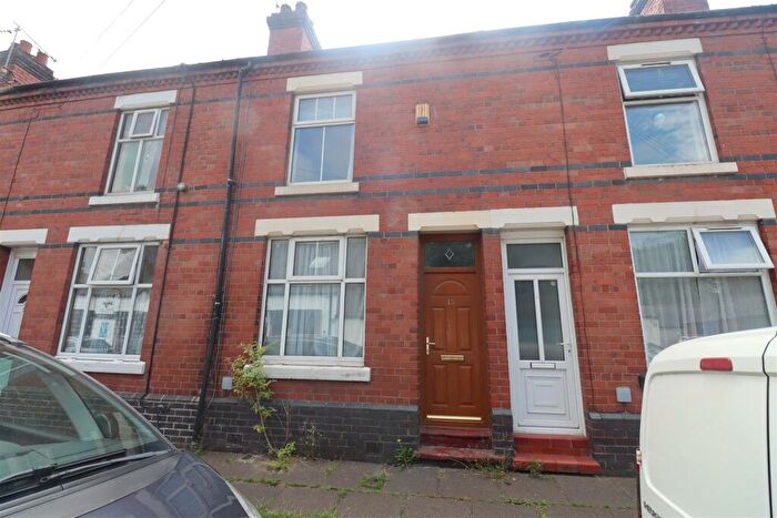 2 Bedroom House To Rent In Collins Street, Crewe, CW2