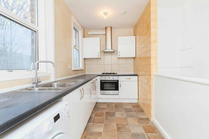 1 Bedroom Flat To Rent In St Julians Road, Kilburn, NW6