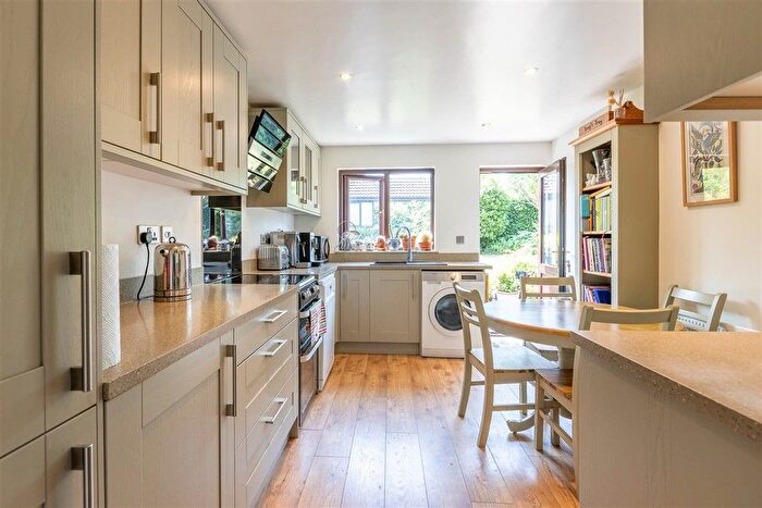 4 Bedroom Detached House For Sale In Turner Avenue, Cranbrook, Kent, TN17
