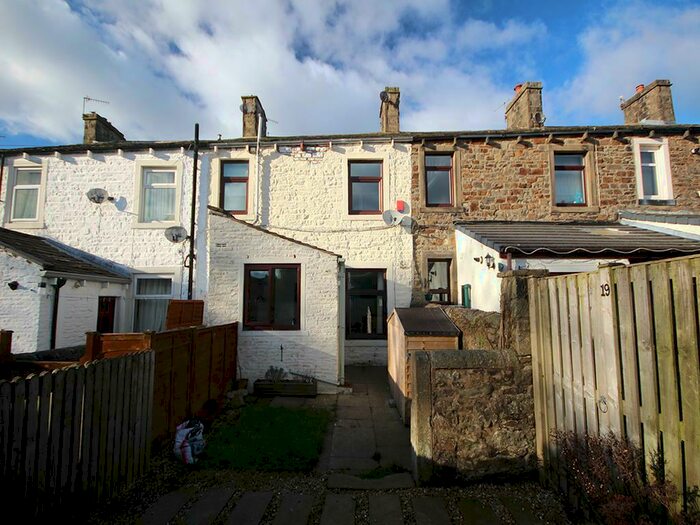 2 Bedroom Terraced House To Rent In Back Smith Street, Barnoldswick, BB18
