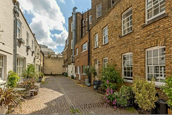 1 Bedroom Flat To Rent In Thurloe Place Mews, South Kensington, SW7