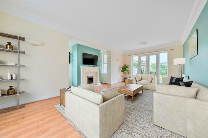 5 Bedroom Detached House For Sale In Dalby Road, Melton Mowbray, LE13