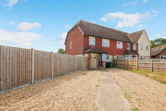 3 Bedroom Semi-Detached House To Rent In Horsemere Green Lane, Climping, BN17