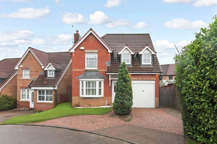 4 Bedroom Detached House For Sale In Glenarklet Crescent, Paisley, Renfrewshire, PA2