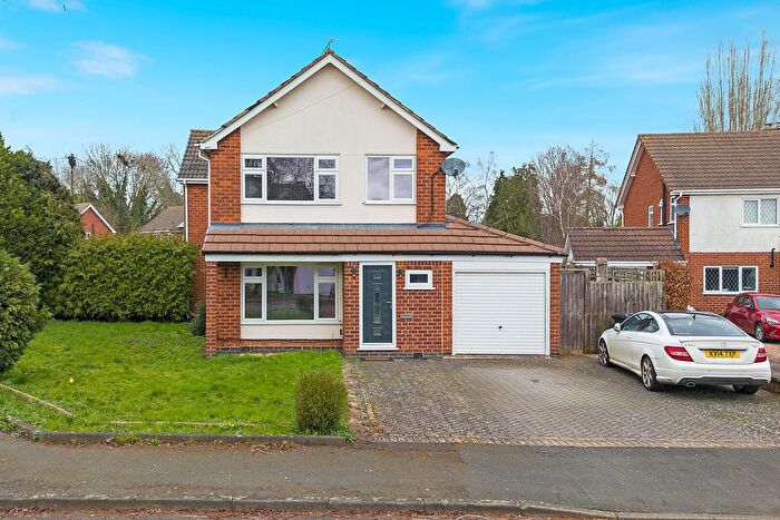 3 Bedroom Detached House For Sale In Paddocks Close, Wolston, Coventry, CV8