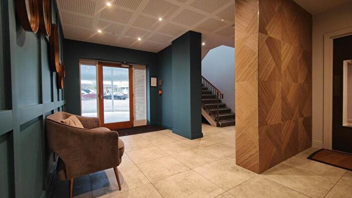 2 Bedroom Flat For Sale In Granville Way, Sherborne, DT9