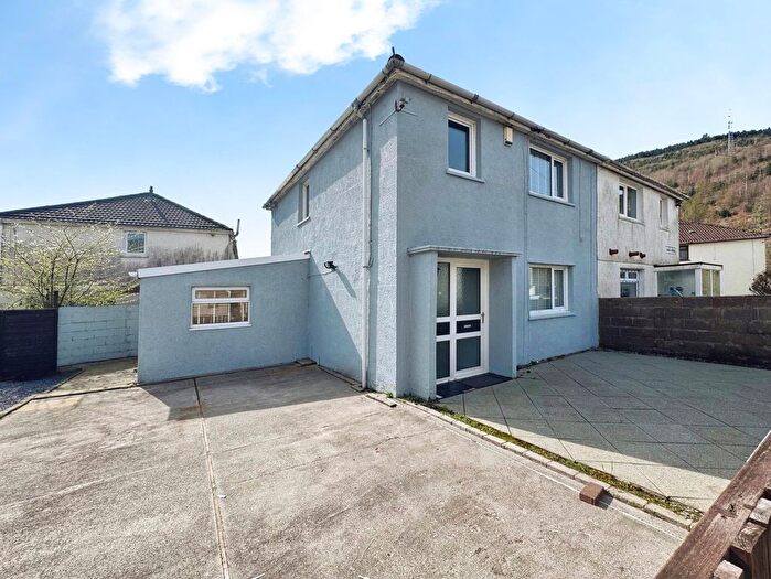 3 Bedroom Semi Detached House For Sale In Waun Avenue, Glyncorrwg, Port Talbot, West Glamorgan, SA13