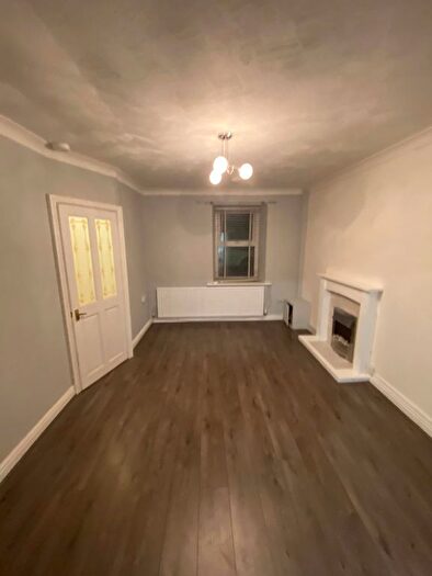2 Bedroom Terraced House To Rent In Holyhead, LL65