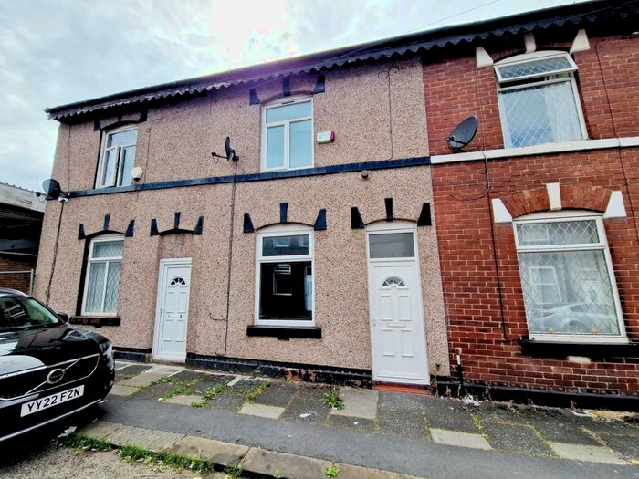 2 Bedroom Terraced House To Rent In Potter Street, Bury, BL9