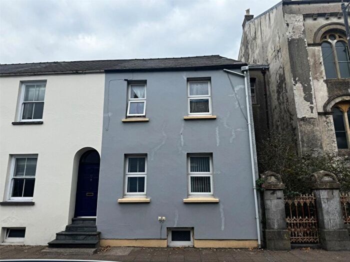 5 Bedroom Terraced House For Sale In Hamilton Terrace, Pembroke, Pembrokeshire, SA71