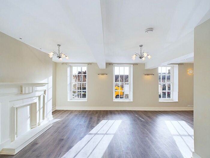 4 Bedroom Apartment To Rent In Broad Street, Chipping Sodbury, BS37