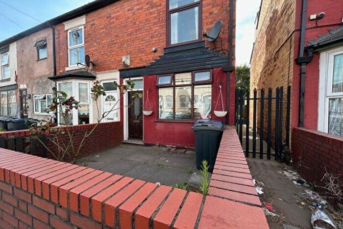 2 Bedroom Semi-Detached House To Rent In Bordesley Green Road, Birmingham, B9
