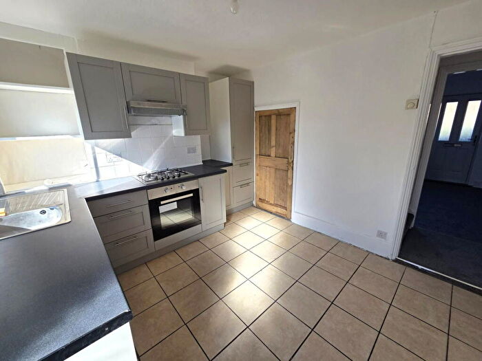 3 Bedroom Terraced House For Sale In Prospect Place, Biggleswade, Bedfordshire, SG18