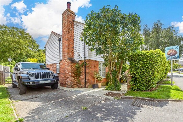 3 Bedroom Semi-Detached House For Sale In Front Road, Woodchurch, Ashford, Kent, TN26