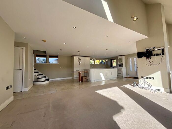 4 Bedroom Semi-Detached House To Rent In Watermill Lane, Nettleham, LN2