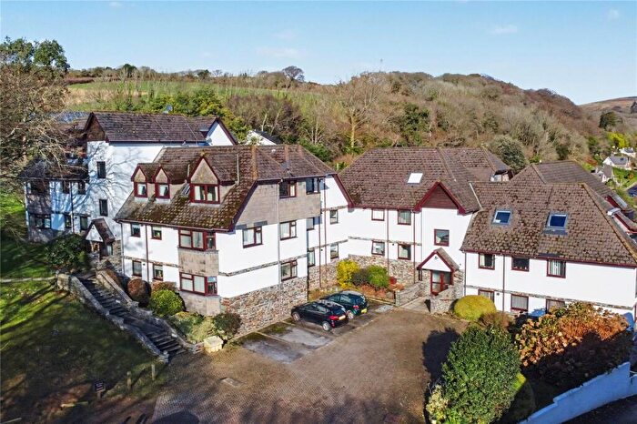 2 Bedroom Apartment For Sale In The Groves, Crescent Road, Ivybridge, Devon, PL21