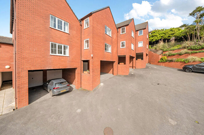2 Bedroom Apartment For Sale In Bay View Road, Woolacombe, Devon, EX34