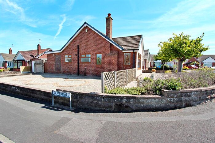 2 Bedroom Detached Bungalow For Sale In Frinton Grove, Bispham, Blackpool, FY2