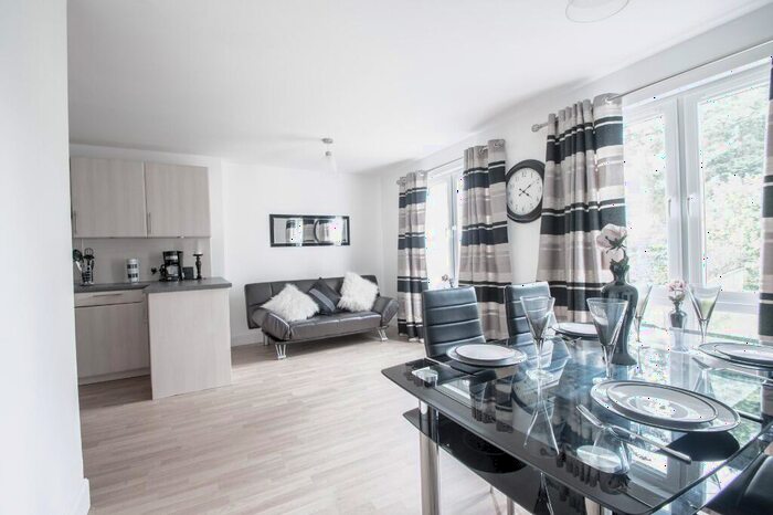 4 Bedroom Terraced House To Rent In Woodlands Terrace, Cults, Aberdeen, AB15