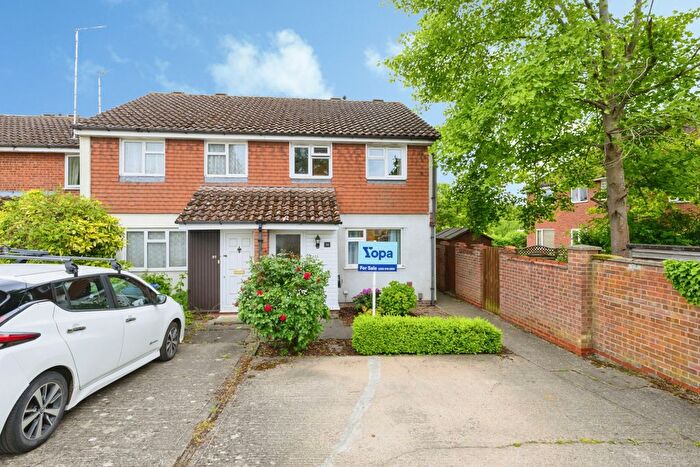 3 Bedroom End Terrace House For Sale In St. Bedes Gardens, Cherry Hinton, Cambridge, CB1
