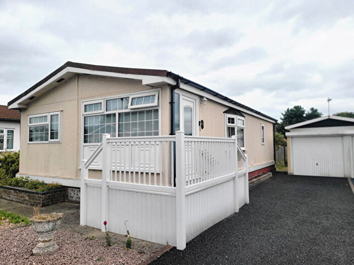 2 Bedroom Park Home For Sale In Four Seasons Park, Chapel St. Leonards, Skegness, PE24