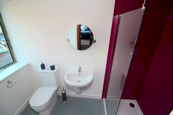 1 Bedroom Private Halls To Rent In Library Road, Pontypridd, CF37