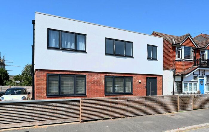 3 Bedroom Detached House To Rent In Chepbourne Road, Bexhill-On-Sea, TN40