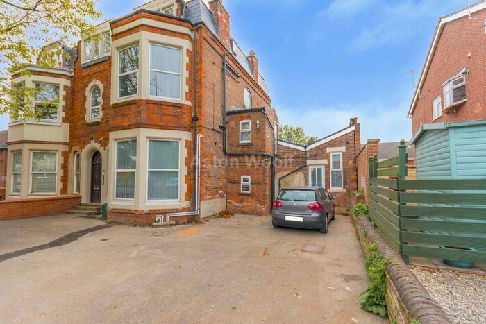 1 Bedroom Semi-Detached House To Rent In Broadgate, Beeston, NG9