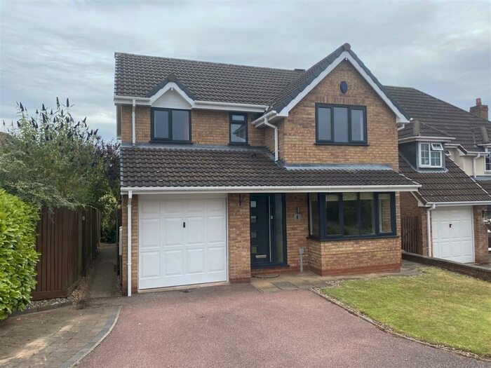 4 Bedroom Detached House To Rent In Hoskings Close, Stone, ST15