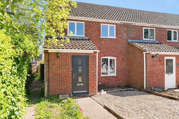 3 Bedroom End Of Terrace House For Sale In Wensum Court, Great Ryburgh, Fakenham, NR21