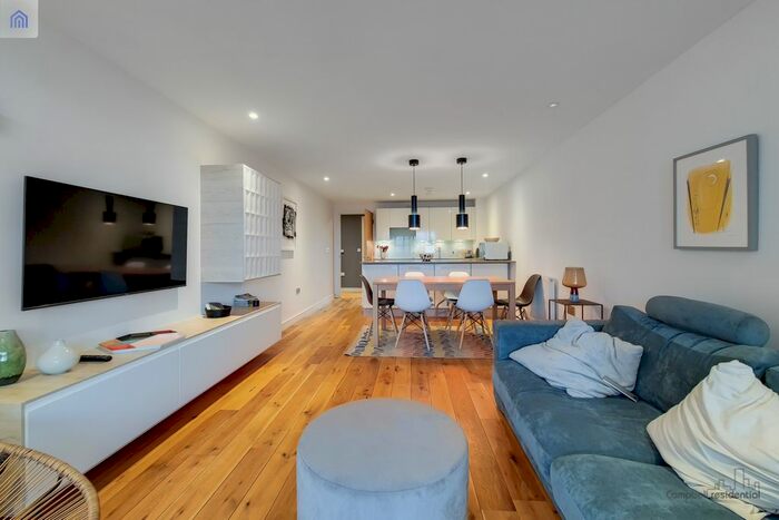 2 Bedroom Flat To Rent In Seren Park Gardens, London, SE3