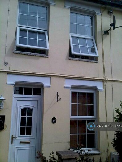 1 Bedroom Flat To Rent In Bergholt Road, Colchester, CO4