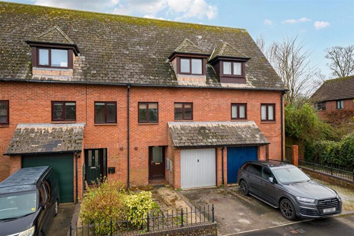 4 Bedroom Terraced House For Sale In Earl Close, Dorchester, DT1