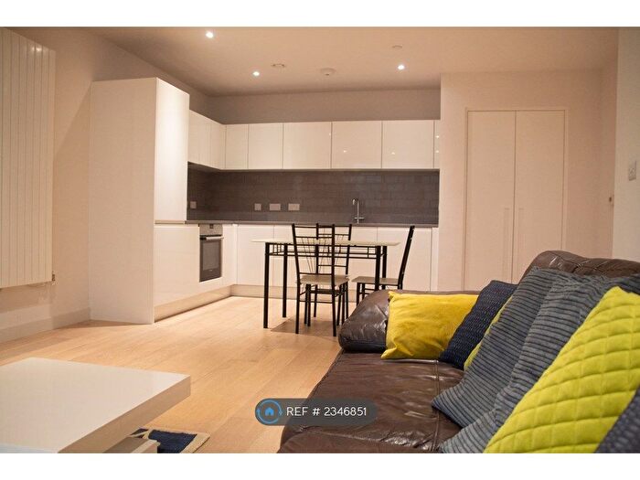 1 Bedroom Flat To Rent In Royal Wharf, London, E16