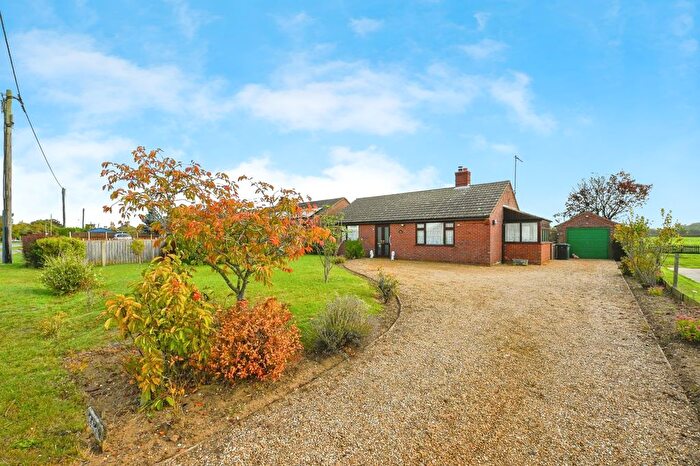 2 Bedroom Bungalow For Sale In Ely Road, Hilgay, Downham Market, Norfolk, PE38
