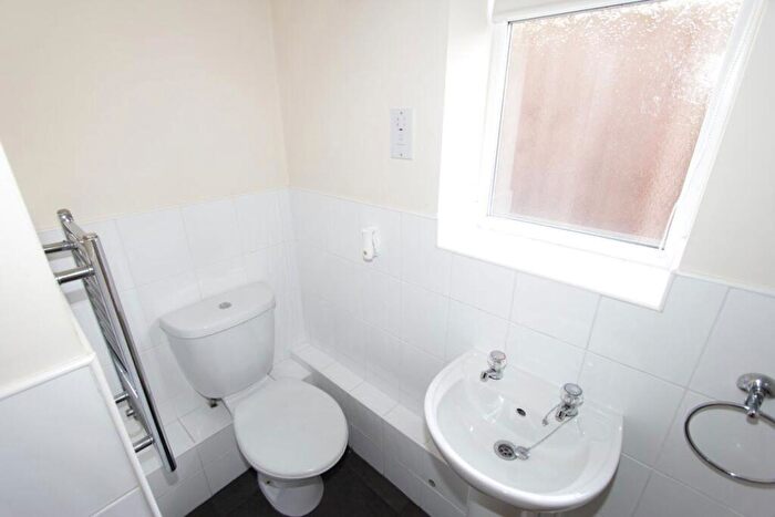 2 Bedroom Apartment To Rent In Victoria Court, Stafford, ST16