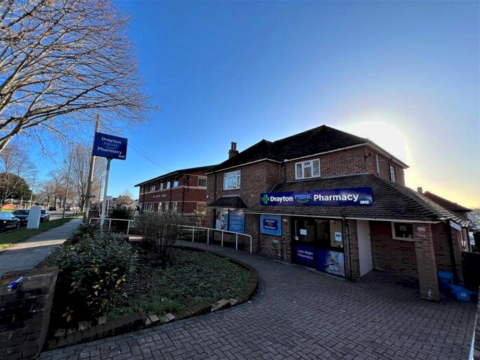 2 Bedroom Flat To Rent In Havant Road, Drayton, Portsmouth PO6