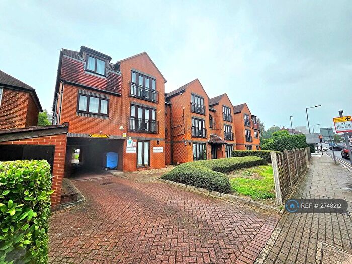 1 Bedroom Flat To Rent In Ashwood Court, Wembley, HA9