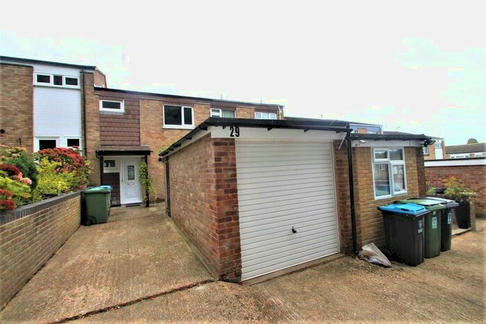 3 Bedroom Property To Rent In Brambling Rise, Hemel Hempstead, HP2