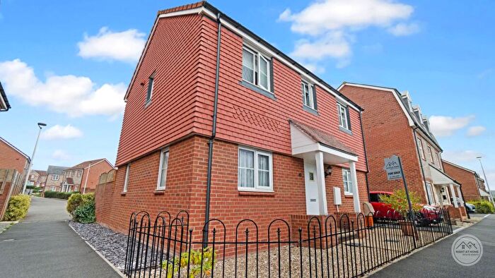 3 Bedroom Detached House For Sale In Copseclose Lane, Cranbrook, EX5