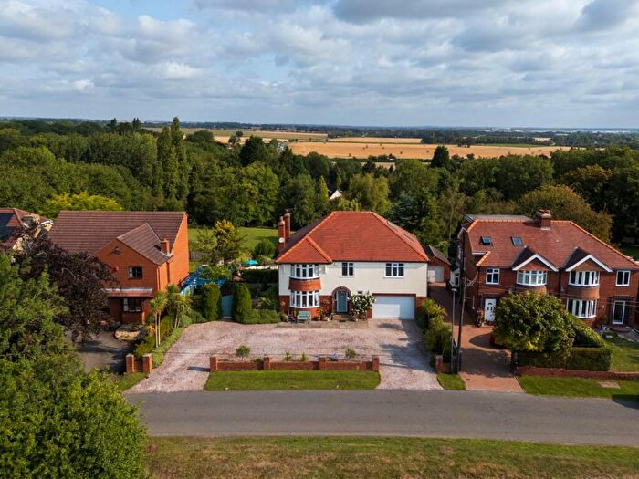 5 Bedroom Detached House For Sale In Betteras Hill Road, Hillam, Leeds, LS25