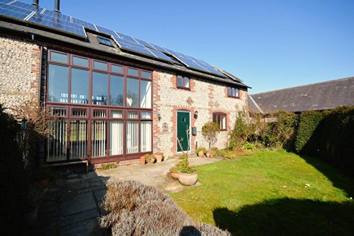 2 Bedroom Terraced House To Rent In Parletts Barns, Arundel, BN18