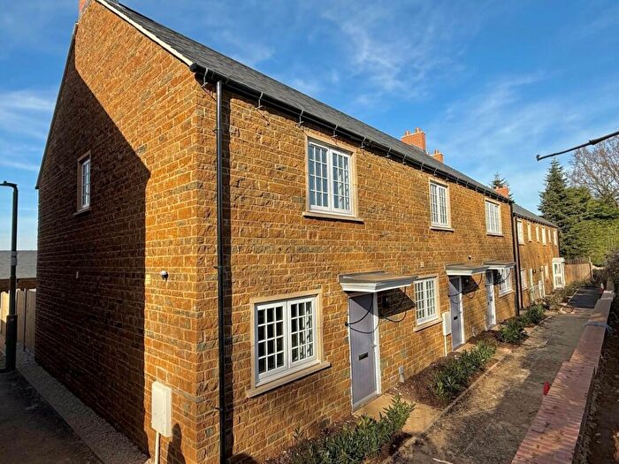 3 Bedroom End Of Terrace House For Sale In Stour View, Sibford Ferris, Banbury, OX15