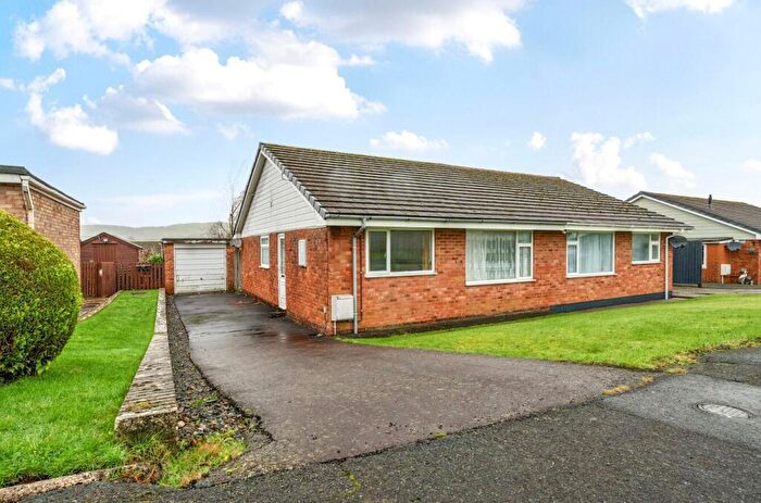 2 Bedroom Bungalow For Sale In Holcombe Avenue, Llandrindod Wells, Powys, LD1