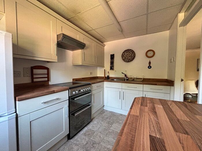 2 Bedroom Property To Rent In Highgate Road, Walsall, WS1