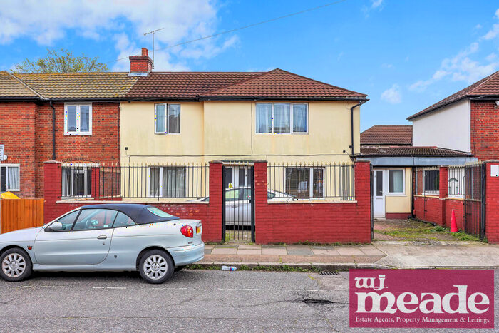 5 Bedroom End Of Terrace House To Rent In Hamilton Road, West Ham, E15